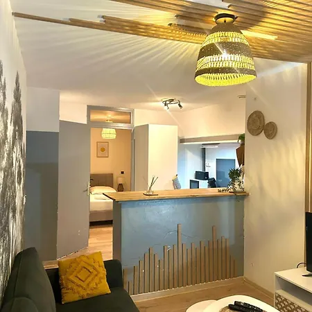 Le Noka - Central, 1chambre, Transports